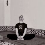 Āsana e Antar Mouna, o Silêncio Interior