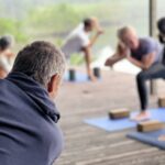 Aula de Yoga com Pedro Kupfer e a turma